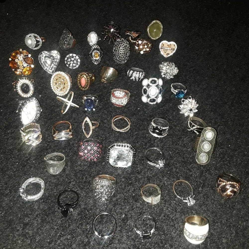 Costume rings
